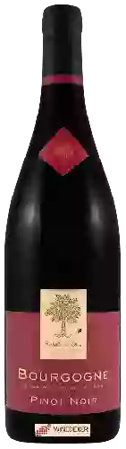 Winery Isabelle et Denis Pommier - Bourgogne Pinot Noir
